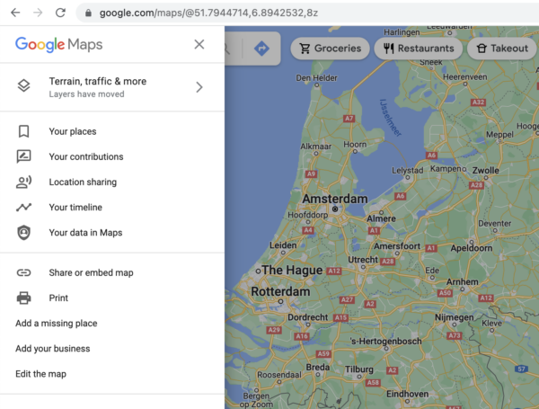 Une image montrant le menu de la barre latérale développée dans Google Maps
