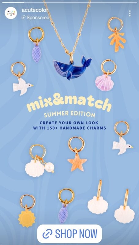 An example of a display ad from a jewelry company called a cute color. It shows different pendants. 